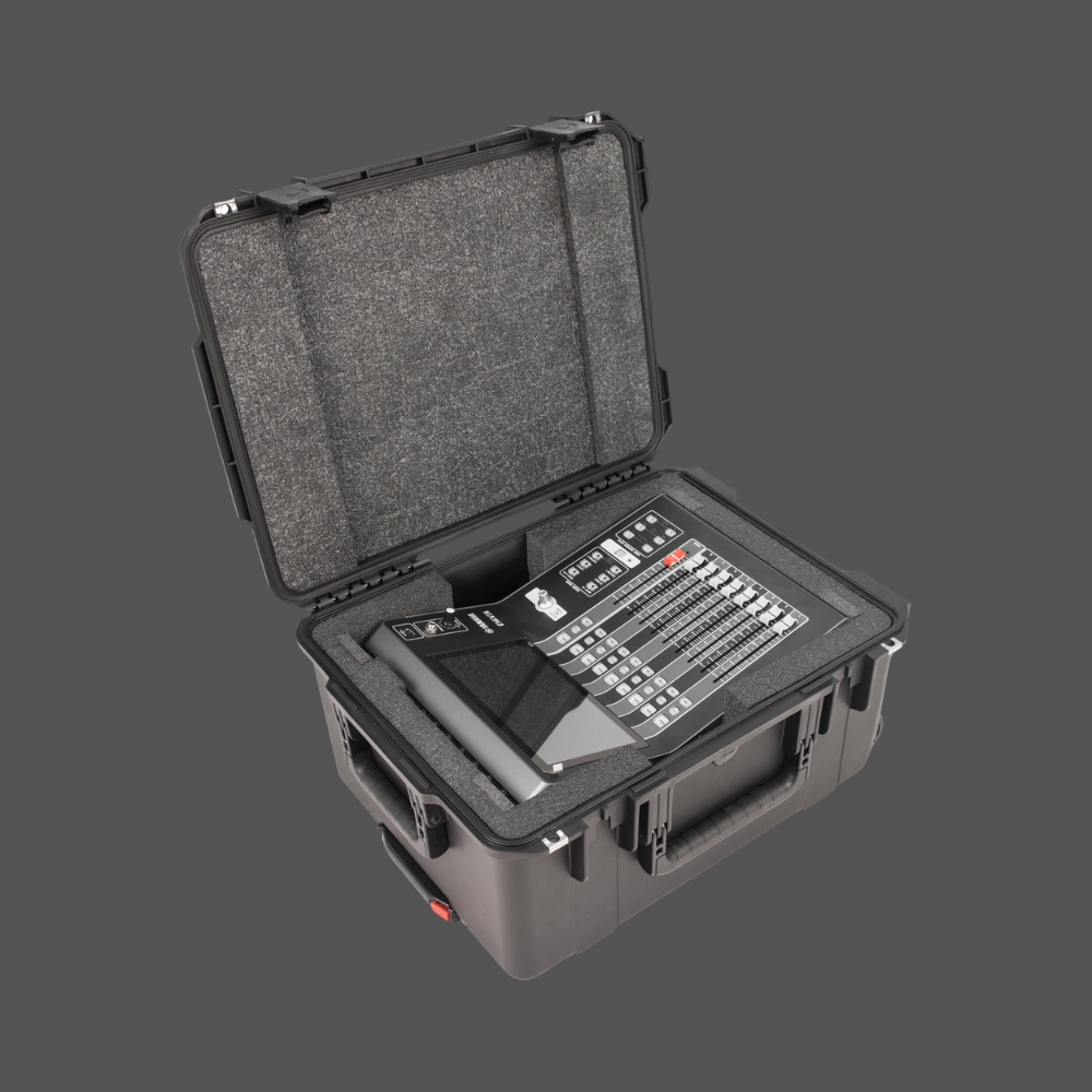 Yamaha DM3-D 22-Channel Digital Mixing Console with Dante & SKB Hard Case