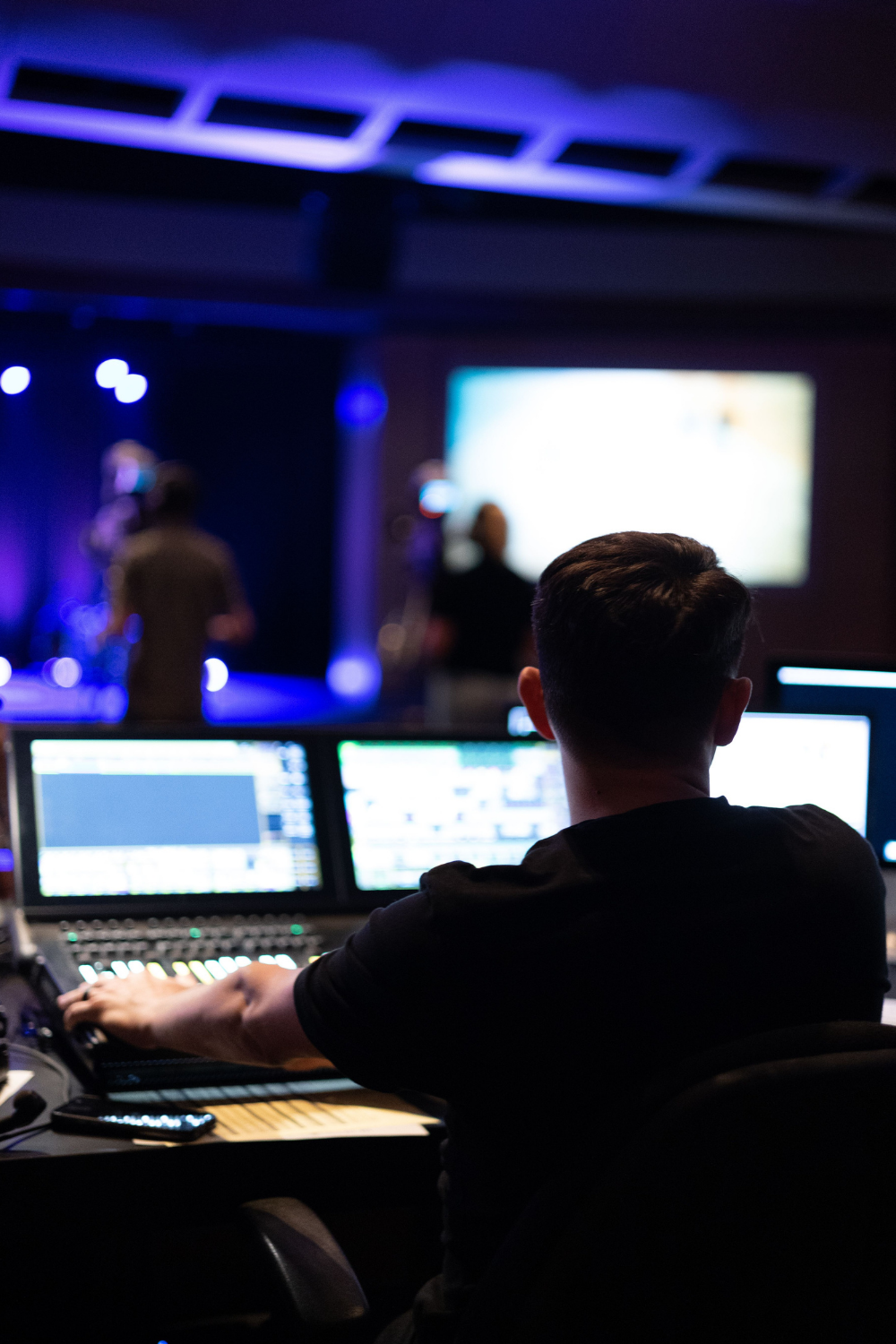 House of worship with integrated audio video and lighting